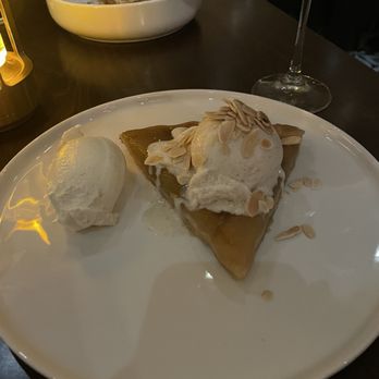 The Union - Special- Apple pie, vanilla ice cream - Sushi Bars Near Me - East Meadow, New York The Union - Special- Apple pie, vanilla ice cream - Sushi Bars Near Me - East Meadow, New York