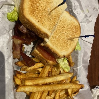 Thumser's 19th Hole - a sandwich and french fries - Mini Golf Near Me - East Dubuque, Illinois