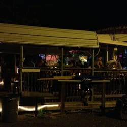 Toots Bar