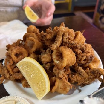 Barbara's Fishtrap - Calamari - Seafood Near Me - Half Moon Bay, California