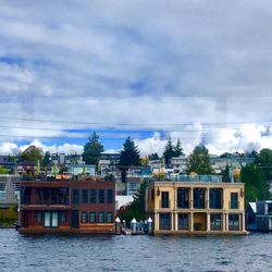 Argosy Cruises - Lake Union - Some very nice houses on the water!