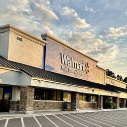 Walmart Neighborhood Market - March 27, 2024