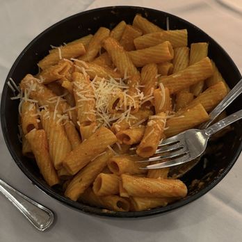 Maggiano's Little Italy - Rigatoni alla Vodka - Italian Near Me - Austin, Texas