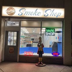 Riverside Smoke Shop