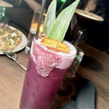 Zama - pink flamingo - Lounges Near Me - Fullerton, California
