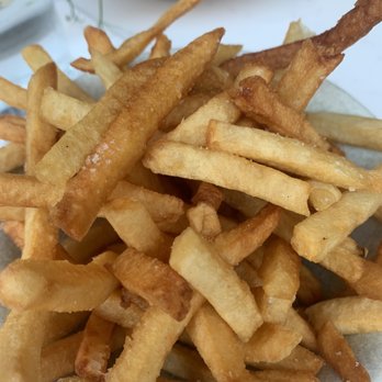 The Henri - Frites - Modern European Near Me - Washington, DC, District of Columbia