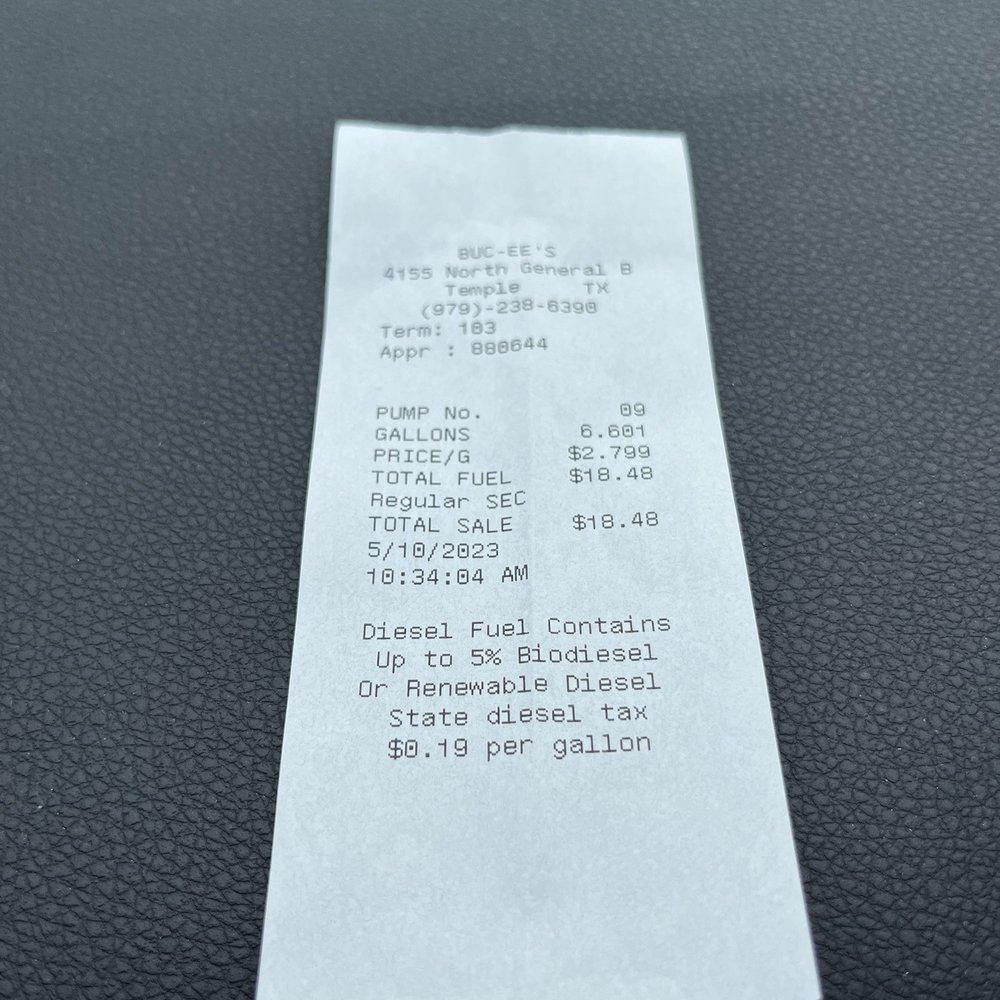 Buc-ee's - Has under 3 - Gas Stations Near Me - Temple, Texas