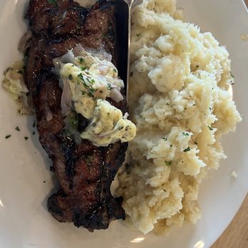 Charley's Ocean Grill - Steak & mashed potatoes - American Near Me - Long Branch, New Jersey