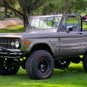 South County Mobile Electronics - 1974 Bronco - Car Stereo Installation Near Me - San Clemente, California South County Mobile Electronics - 1974 Bronco - Car Stereo Installation Near Me - San Clemente, California