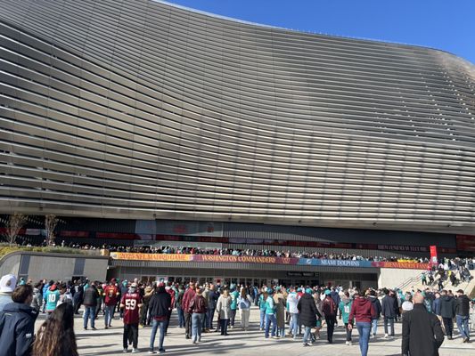 Estadio Santiago Bernabéu by null