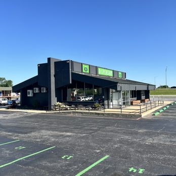 420 Marketing Team - Outside view From hotel - Marketing Near Me - Springfield, Missouri 420 Marketing Team - Outside view From hotel - Marketing Near Me - Springfield, Missouri