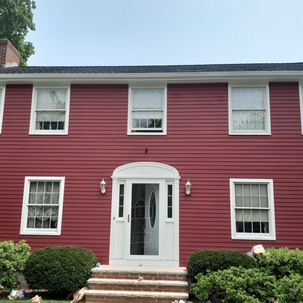 Mendez Painters - House after Painting - Painters Near Me - Wakefield, Massachusetts Mendez Painters - House after Painting - Painters Near Me - Wakefield, Massachusetts
