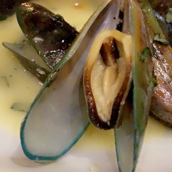 Hideaway House - New Zealand Green Lipped Mussels with Pasta - Pizza Near Me - Sedona, Arizona