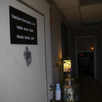 WithEveryTouch Bodywork - Welcome to our facility. - Massage Therapy Near Me - Santa Monica, California WithEveryTouch Bodywork - Welcome to our facility. - Massage Therapy Near Me - Santa Monica, California