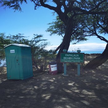 Papalaua Beach - The sign. The bathroom. - Beaches Near Me - Wailuku, Hawaii Papalaua Beach - The sign. The bathroom. - Beaches Near Me - Wailuku, Hawaii