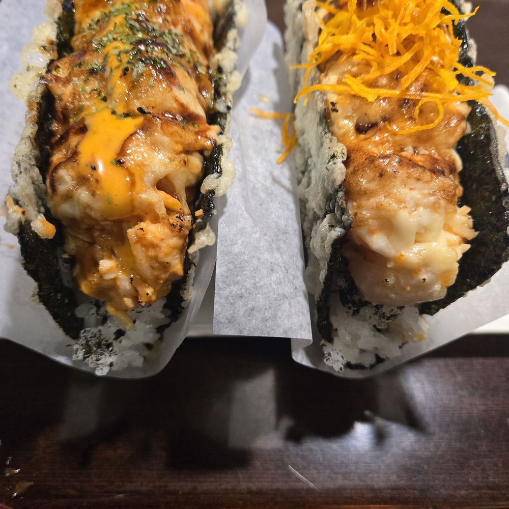 Noodle Road - Seared spicy sashimi taco and a chopped scallop taco - Asian Fusion Near Me - Abbotsford, British Columbia Noodle Road - Seared spicy sashimi taco and a chopped scallop taco - Asian Fusion Near Me - Abbotsford, British Columbia