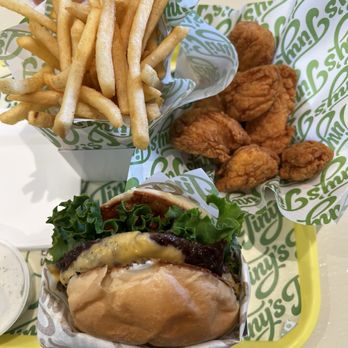 Tiny’s - Burgers Near Me - Costa Mesa, California