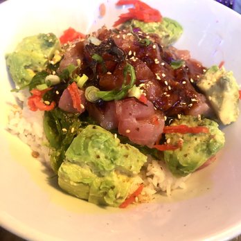 Tiki Rock - Yellowfin Tuna Poke Bowl - Tiki Bars Near Me - Boston, Massachusetts