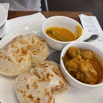 Ipoh Kopitiam - Roti canai with chicken curry - Malaysian Near Me - Alhambra, California