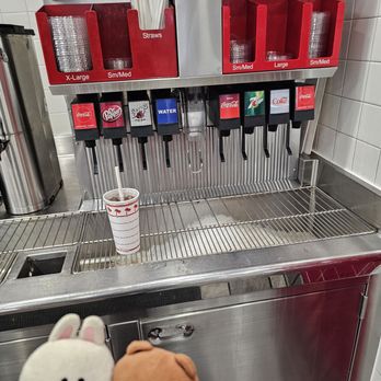 In-N-Out Burger - Self-service beverage dispenser - Burgers Near Me - Long Beach, California In-N-Out Burger - Self-service beverage dispenser - Burgers Near Me - Long Beach, California