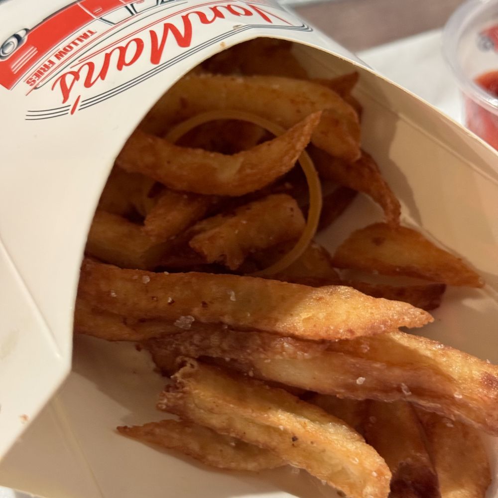 Rubber band in the Tallow Fries