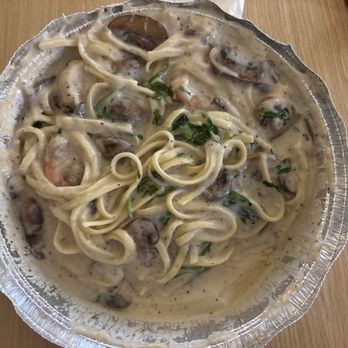 Al Dente - Truffle mushroom pasta with shrimp - Italian Near Me - Garden Grove, California Al Dente - Truffle mushroom pasta with shrimp - Italian Near Me - Garden Grove, California