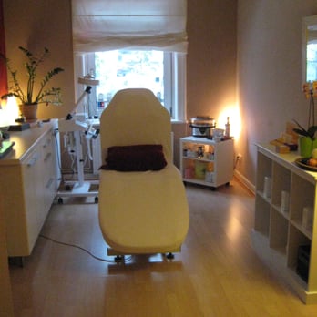 Stefanie Stienen - Cosmetics & Beauty Supply Near Me - Hamburg, HH Stefanie Stienen - Cosmetics & Beauty Supply Near Me - Hamburg, HH