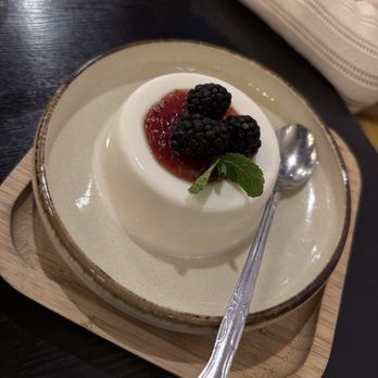 Smile House Cafe - CD02.Milk Pudding - Desserts Near Me - San Francisco, California Smile House Cafe - CD02.Milk Pudding - Desserts Near Me - San Francisco, California