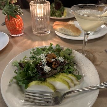 Vittorio's - Vitorrio's salad - Italian Near Me - San Diego, California Vittorio's - Vitorrio's salad - Italian Near Me - San Diego, California