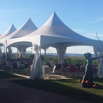 Luckett Vineyards - outdoor restaurant - Wineries Near Me - Wolfville, Nova Scotia