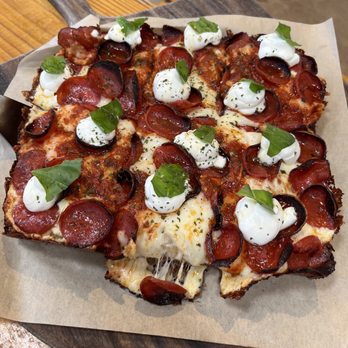Pinthouse Pizza - Pepperoni & Basil, Small - Pizza Near Me - Austin, Texas Pinthouse Pizza - Pepperoni & Basil, Small - Pizza Near Me - Austin, Texas