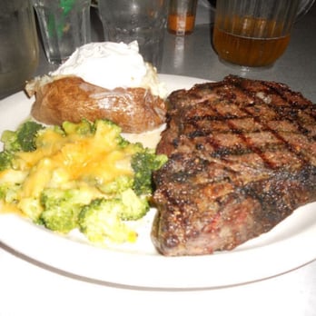 Huntington's Steakhouse - 28oz Ribeye - Steakhouses Near Me - Klickitat, Washington Huntington's Steakhouse - 28oz Ribeye - Steakhouses Near Me - Klickitat, Washington