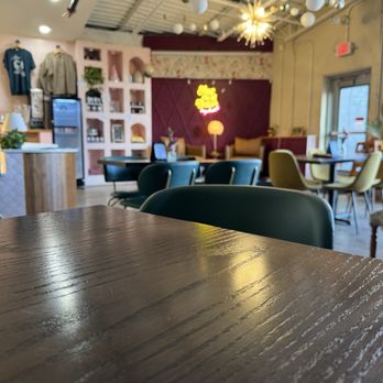 Lydia’s - Dining room view - Bakeries Near Me - Saint Charles, Missouri