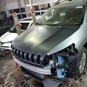 Darien Auto Body - Front end damaged before paint - Body Shops Near Me - Norwalk, Connecticut