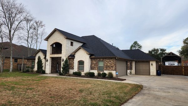 SLM Construction Services Logo