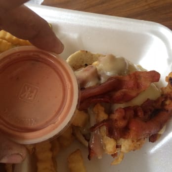 Sunrise Deli - This is how tiny the portions are now, the same size of what your Ketchup package comes in.Half the size&1 bacon broken in half - Delis Near Me - Spring Valley, California