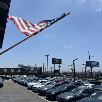 Car Lux - Dealership looks nice and clean - Car Dealers Near Me - Lennox, California