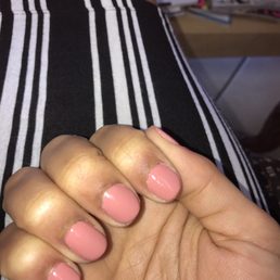 Looks like a 4 year old polished my mani, I am all for multi tasking but the owners completely left me while polishing my shellac. Just look Looks like a 4 year old polished my mani, I am all for multi tasking but the owners completely left me while polishing my shellac. Just look