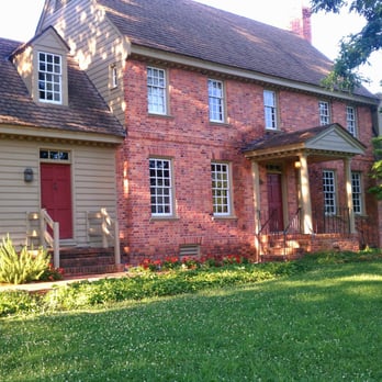 War Hill Inn Bed & Breakfast - The Manor house. - Bed & Breakfast Near Me - Williamsburg, Virginia War Hill Inn Bed & Breakfast - The Manor house. - Bed & Breakfast Near Me - Williamsburg, Virginia