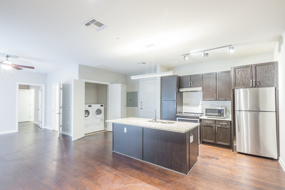 SMART CITY APARTMENT LOCATING-DALLAS - Updated October 2025 - 49 Photos