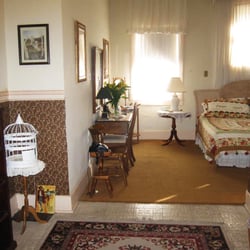 School House Inn Bed & Breakfast - The Writing Room