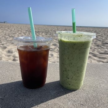 Good Sol - Kale Me Up - Juice Bars & Smoothies Near Me - Hermosa Beach, California