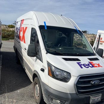 Mobile Auto Glass y Mas - The after on the first van - Auto Glass Services Near Me - Freedom, California Mobile Auto Glass y Mas - The after on the first van - Auto Glass Services Near Me - Freedom, California