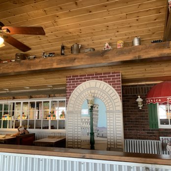 Pizza Barn - Pizza Near Me - Edgewood, New Mexico Pizza Barn - Pizza Near Me - Edgewood, New Mexico