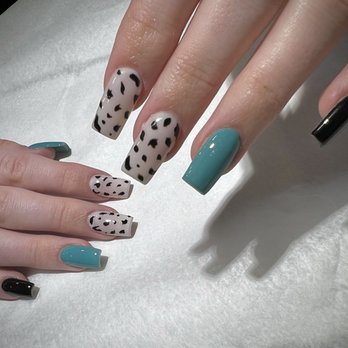 Wave Nail Studio - Nail Salons Near Me - Excelsior, Minnesota
