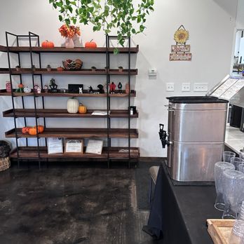 The Nest Cafe - Interior - Breakfast & Brunch Near Me - Frisco, Texas