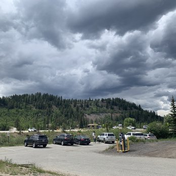 Ridden - Ski & Snowboard Shops Near Me - Breckenridge, Colorado