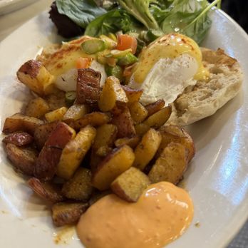 Cafe Bonjour - Eggs Benedict - Breakfast & Brunch Near Me - Boston, Massachusetts Cafe Bonjour - Eggs Benedict - Breakfast & Brunch Near Me - Boston, Massachusetts
