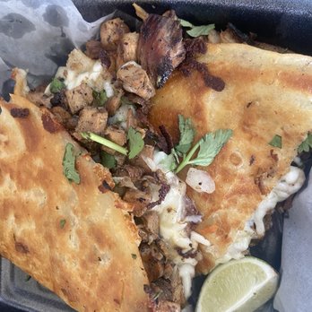 Fantasy Tacos - Chicken quesadilla - Tacos Near Me - Gretna, Louisiana