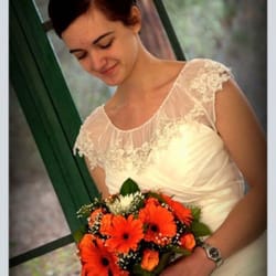Sew Stressless Alterations - This was a strapless dress. I created a bodice that fulfilled my brides dreams